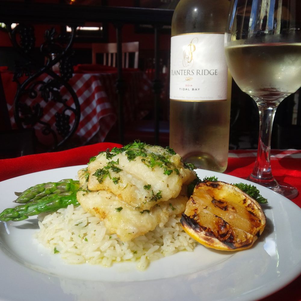 Lunch and dinner at Le Bistro