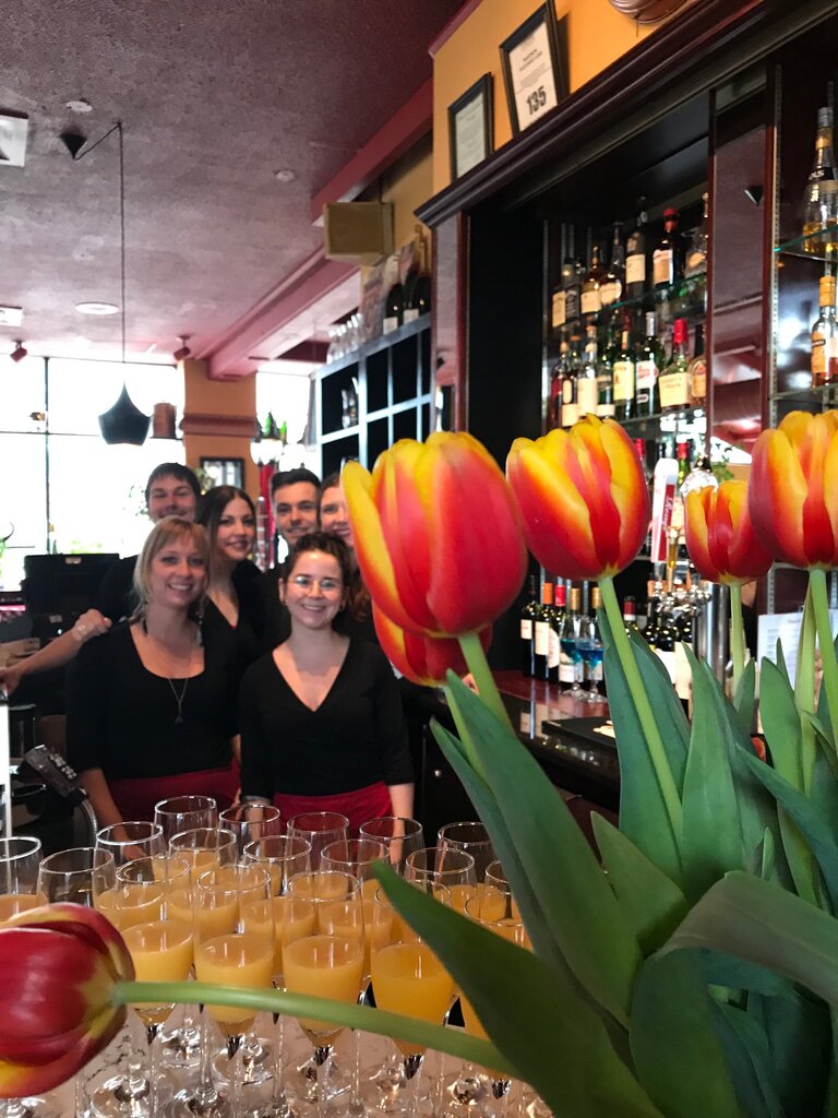 Le Bistro staff